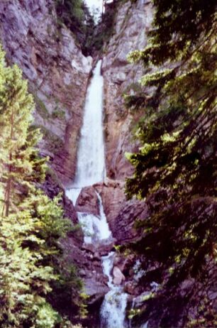 Waterfall Martuljek_upper